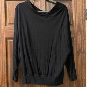CAbi beals sweatshirt medium black excellent condition